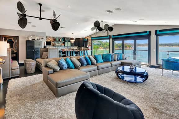 Lakefront Luxury | Private Dock & Wine Country